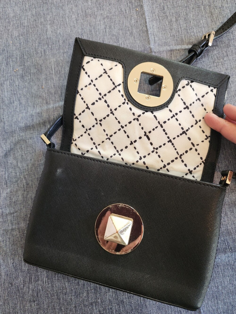 Kate Spade Newbury Lane Sally Black Leather Turn Lock Crossbody